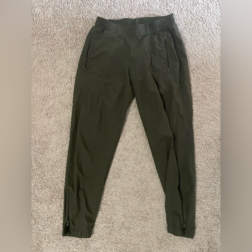 Old navy joggers with zippers